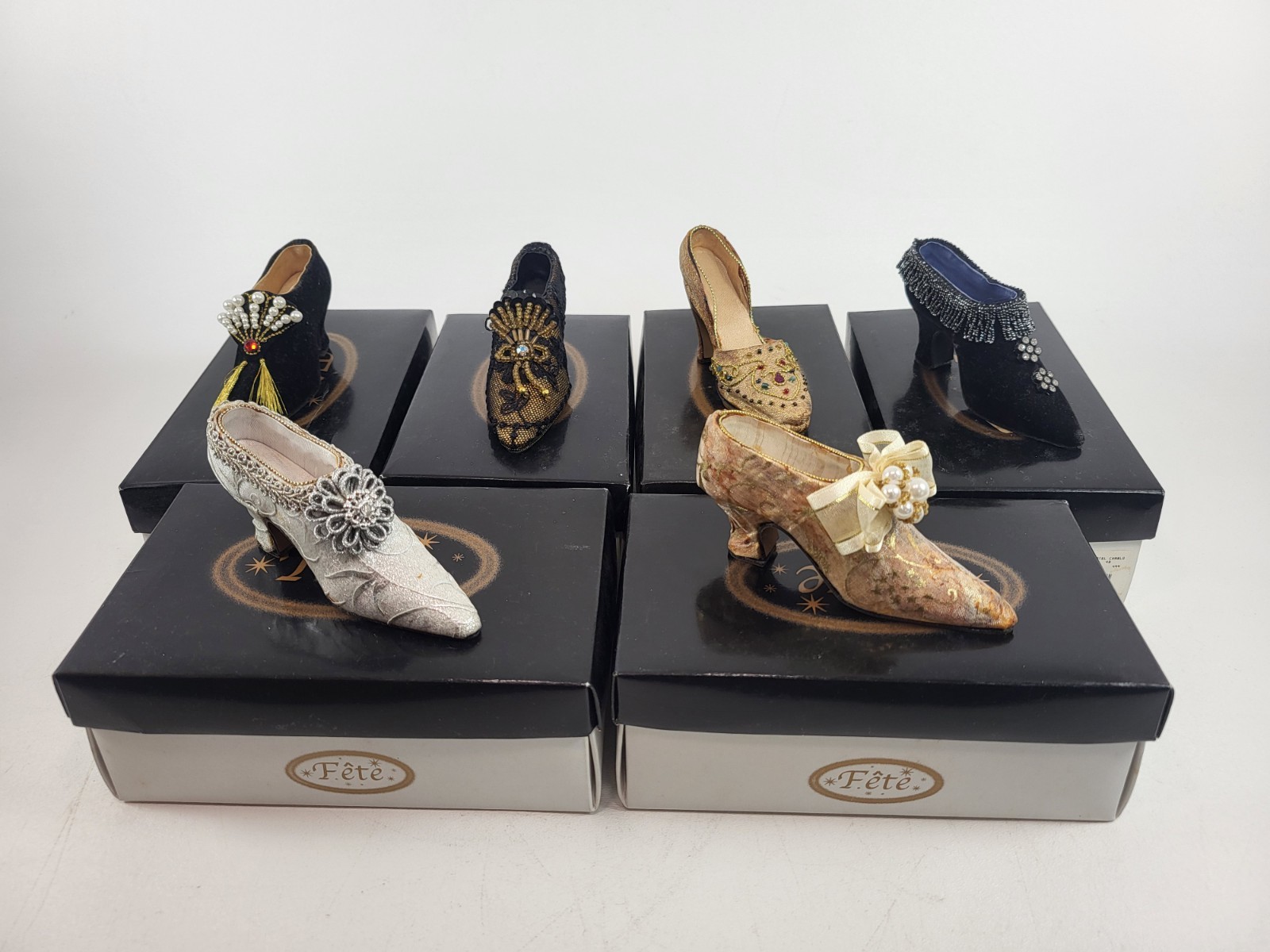 Lot of 6 Vintage Miniature Shoes High Heels Fete W/ Boxes