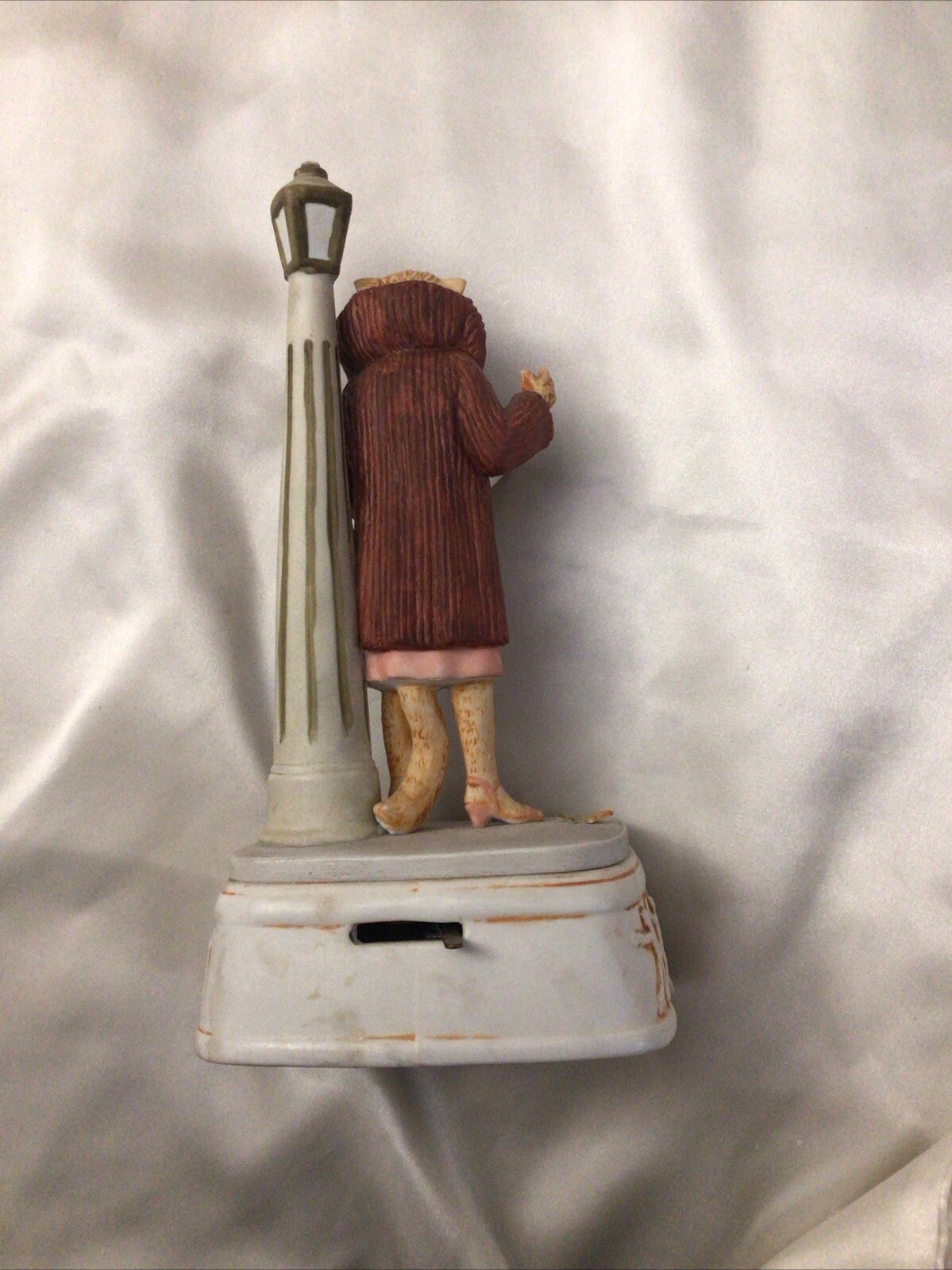 Vintage Roman Inc. “Memories” Cat Music Box Figurine Rare Collectible Figure