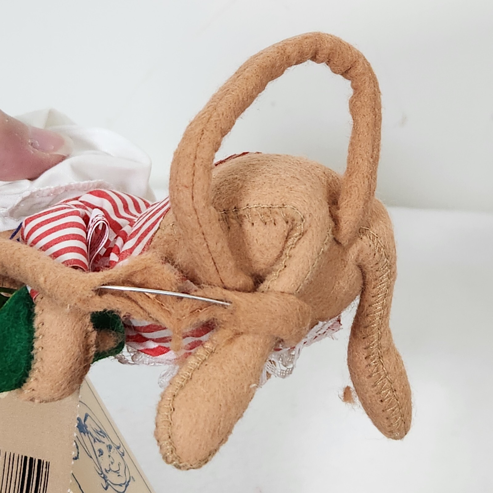 Annalee Mobilitee Dolls Vintage 1997 Tuckered Girl Mouse 7″ Wired Doll # 7749
