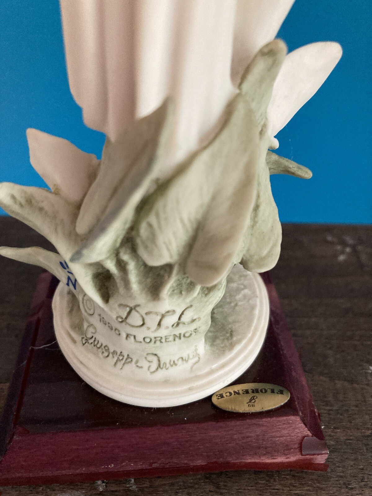 Giuseppe Armani Figurine Porcelain Lily Lady Sculpture Art 0354F