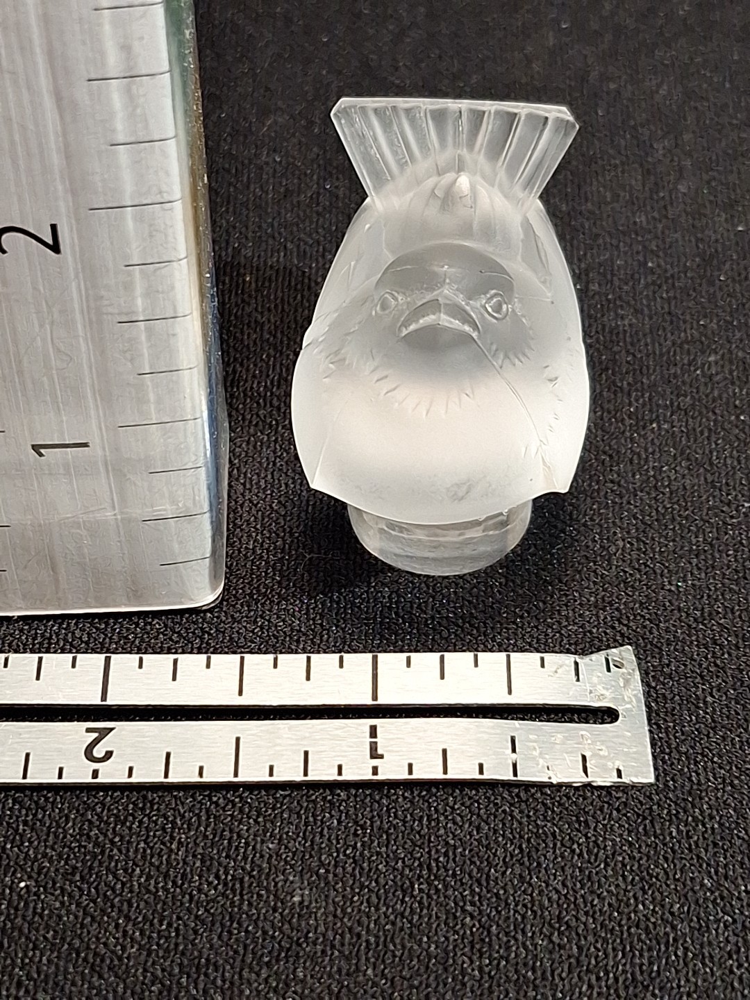 1.75″ Lalique France Crystal Glass Satin Sparrow Dove Swallow Bird Figurine