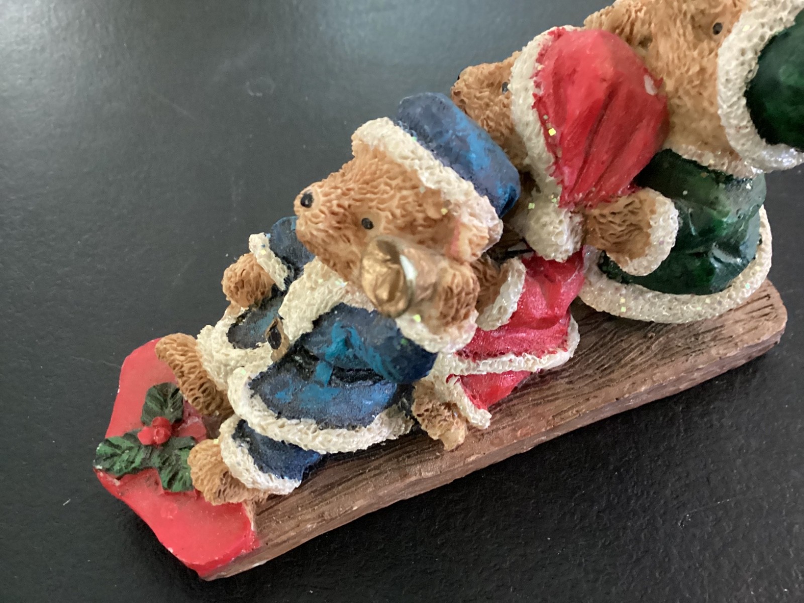 Unbranded 3 Bears on Sled Holiday Resin Figurine