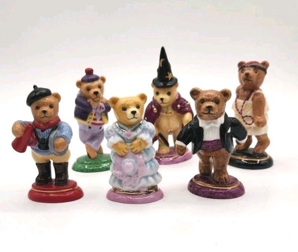 Halcyon Days Annual Edition Teddy Of The Year Figurine Lot