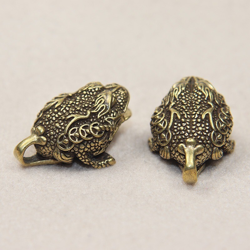 Retro Brass Lucky Bell Rich Toad Figurine Animal Statue Craft Tea Pet Ornament