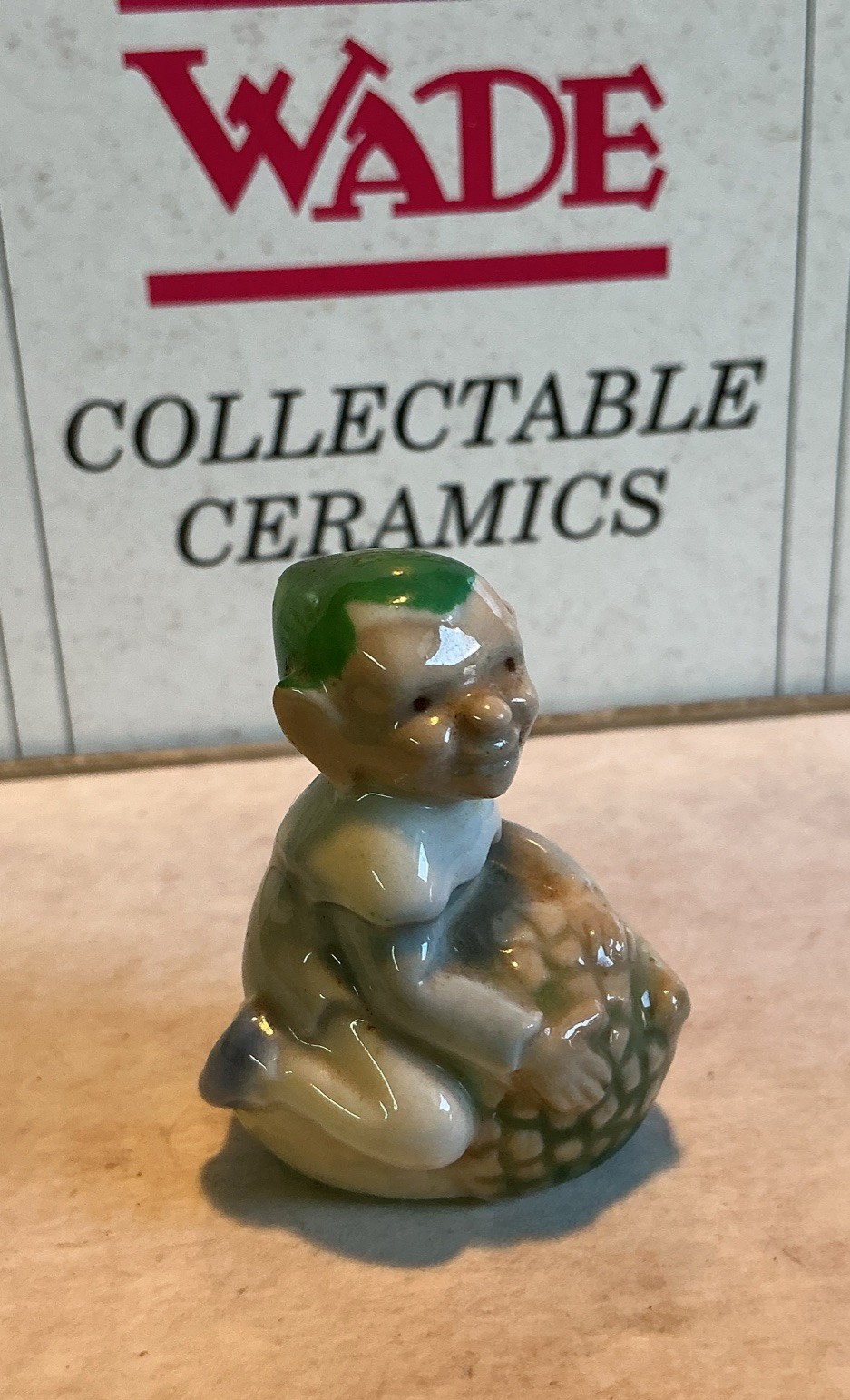 Vtg Wade Whimsies RARE Green Hat Lucky Fairy Folk Leprechaun On Acorn Figurine