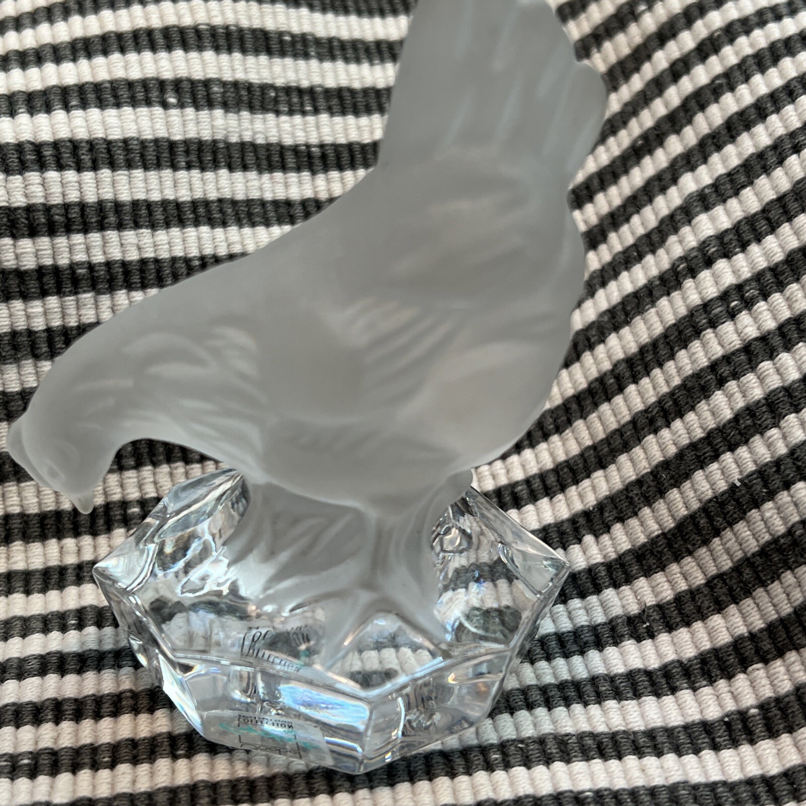 GOEBEL Frosted Crystal Glass Chicken / Hen Figurine 3.25 inches tall