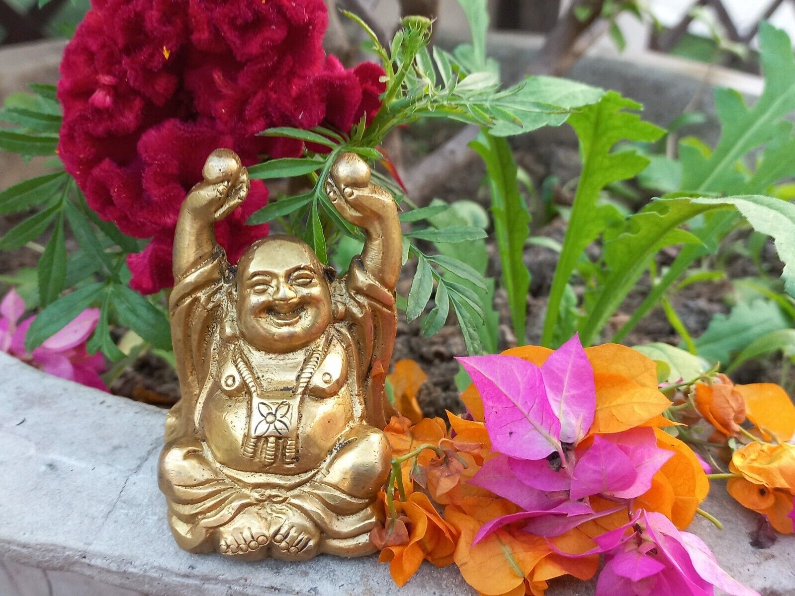 Lovely Brass Decorative Laughing Buddha Handmade Statue India Art Feng Shui Gift