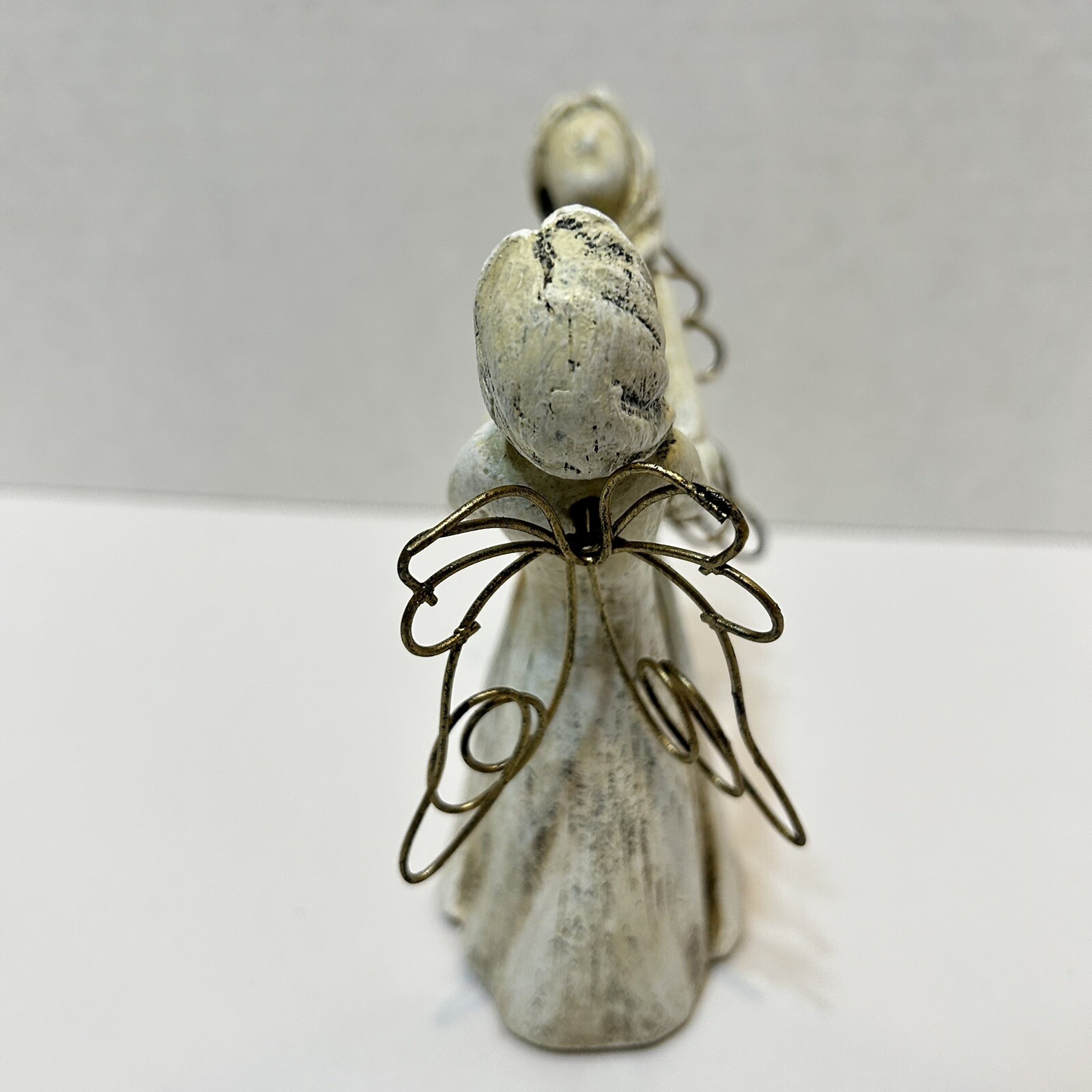 Vintage Distressed Sculpted Angels Holding Hands Figurine Resin and Metal 5.5″