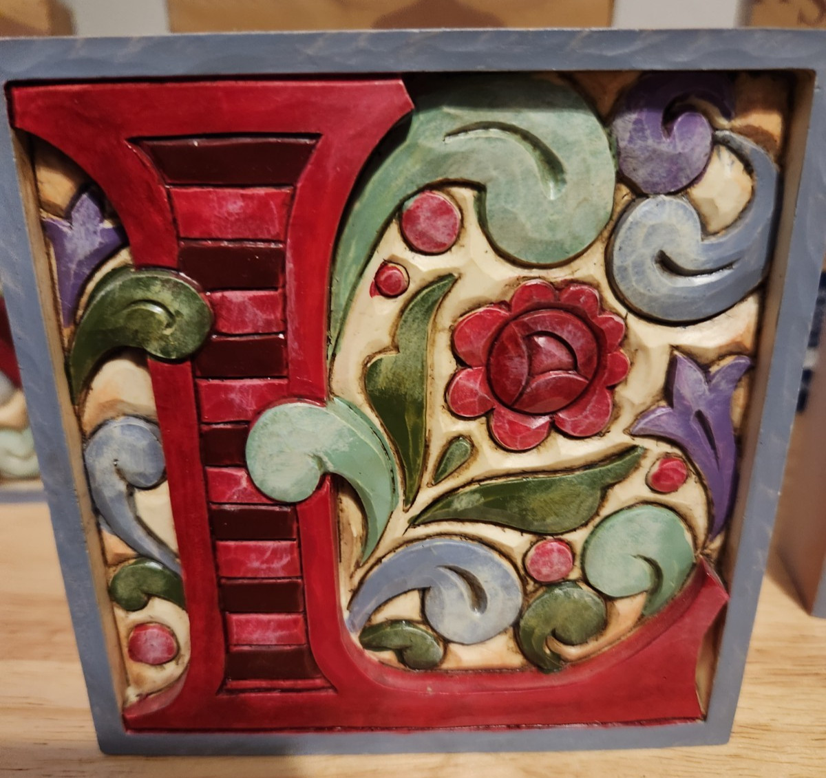 Jim Shore Heartwood Creek “Letter “L” Wall Plaque or Sits 2008 4.5″ Square