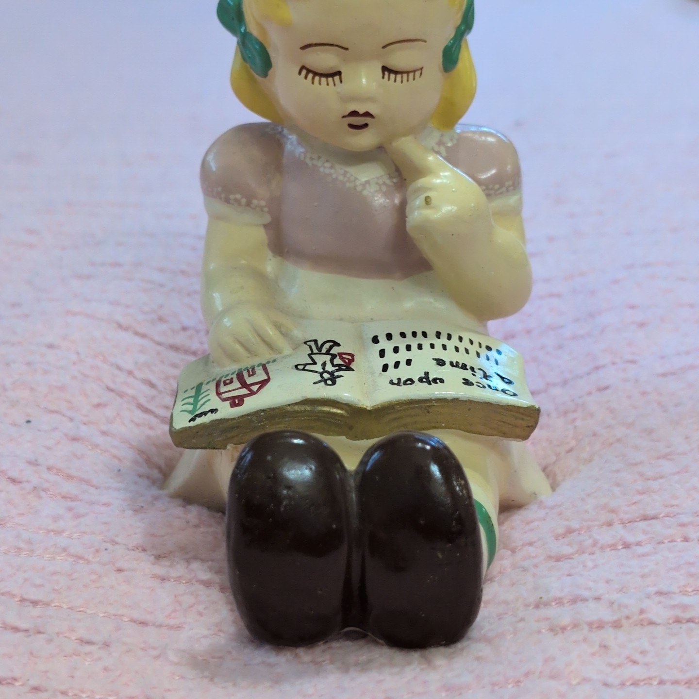 Vintage Coventry German Chalk Ware Girl Reading Book 5 1/2″ Figurine