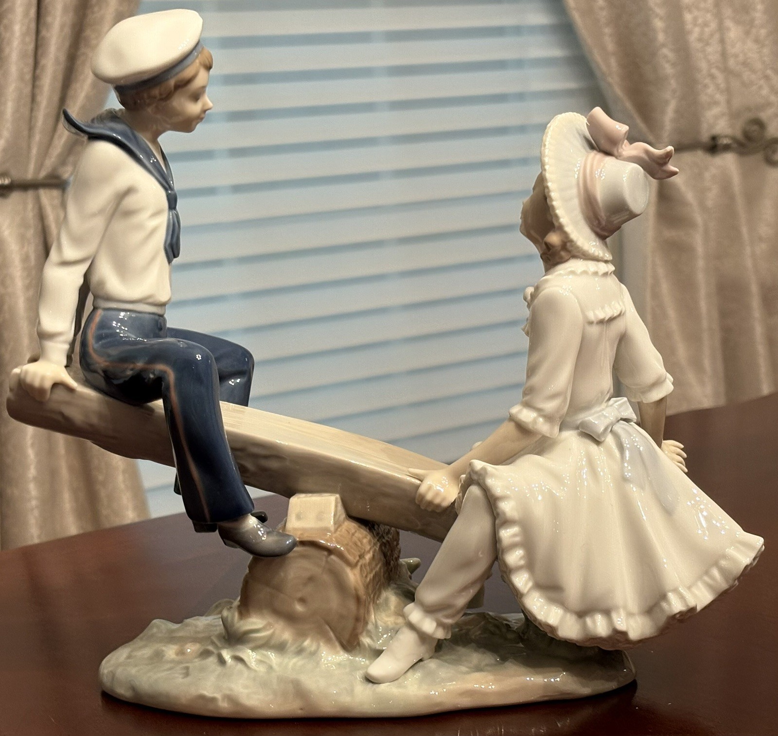 LLADRO Sailor Boy & Girl Seesaw Figurine #1255 Gloss Finish Retired Mint Cond