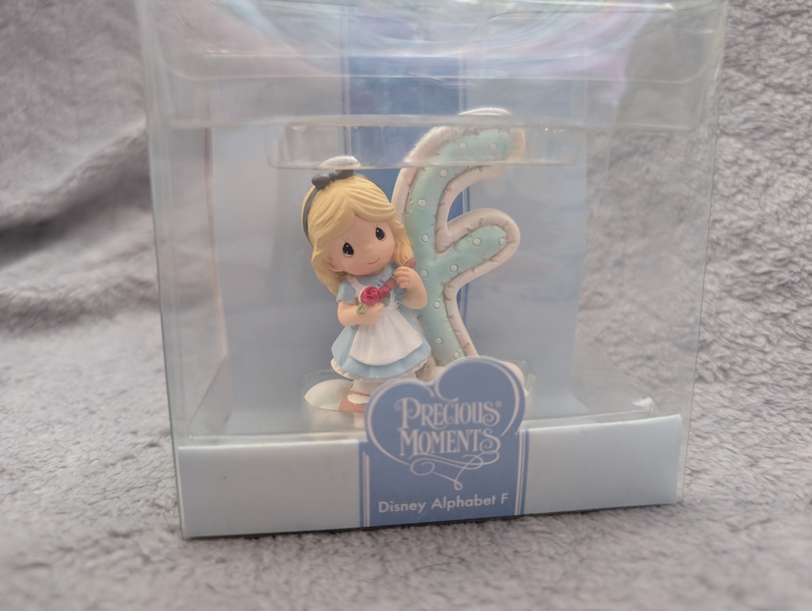 Precious Moments Disney Alphabet F 2011 Showcase Collection Figurine Alice