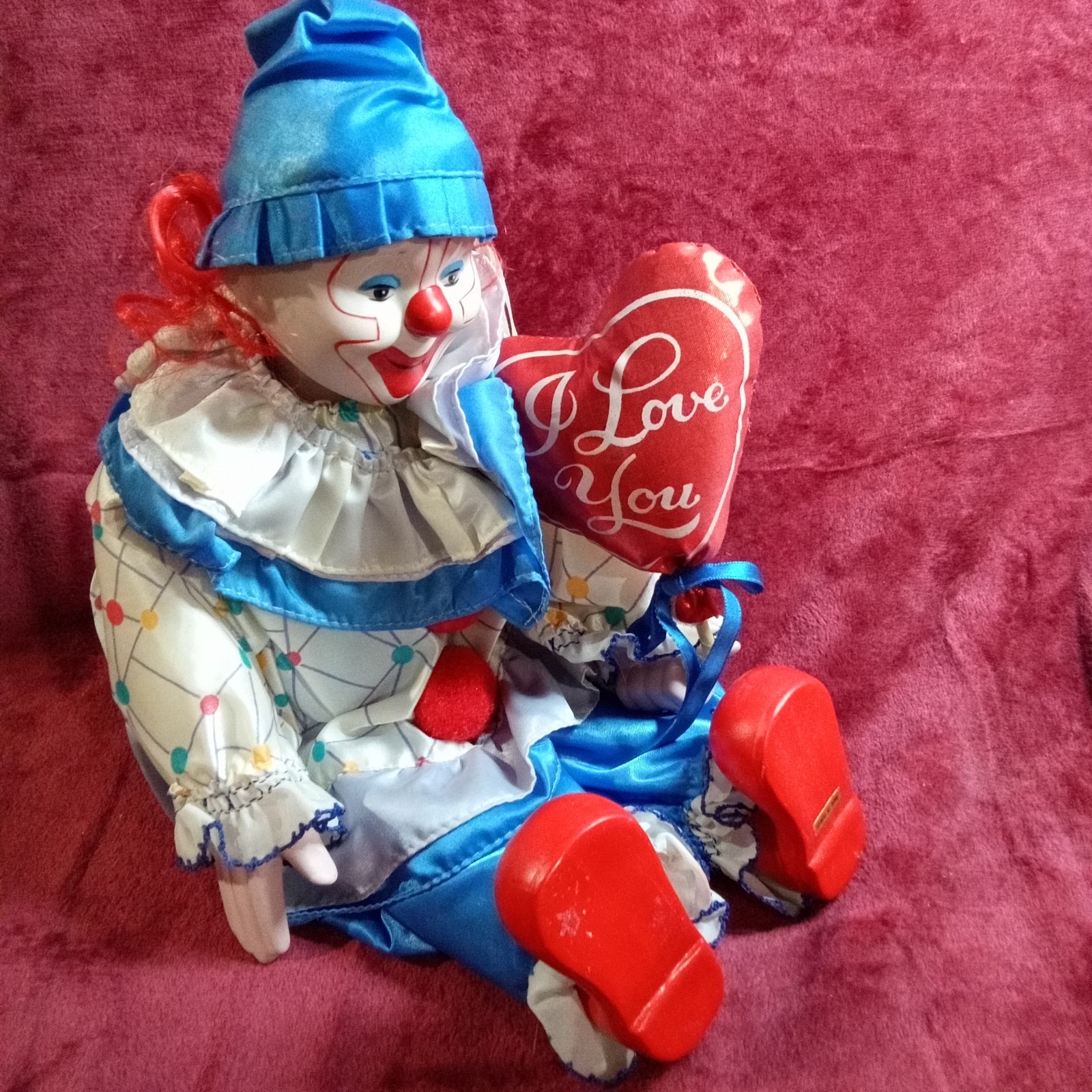 The Heritage Mint LTD “Happiness and Love” Collection 16″ Porcelain Clown 1989