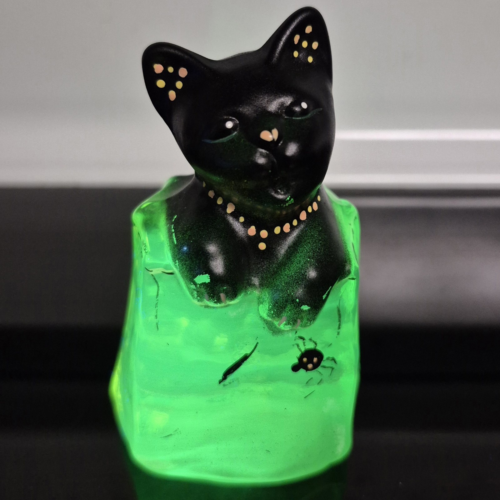 Fenton Halloween Cat in Bag Uranium Glass Figurine Hand Painted Signed Rare