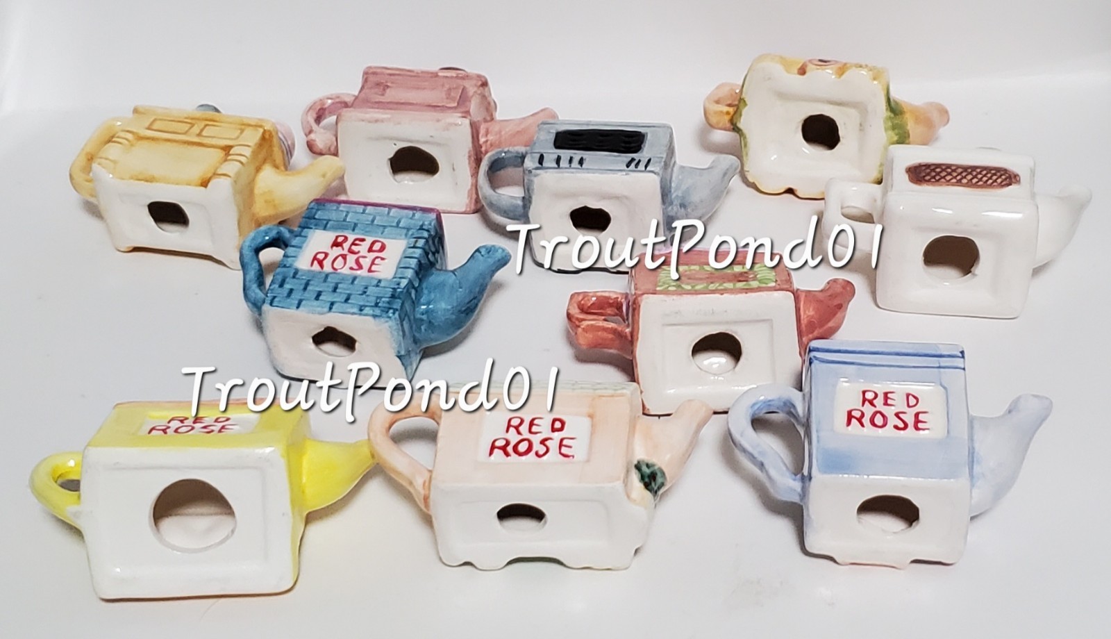 Lot 10 Red Rose Mini Ceramic Teapots Time for Tea Roseville Inventions 1996-99