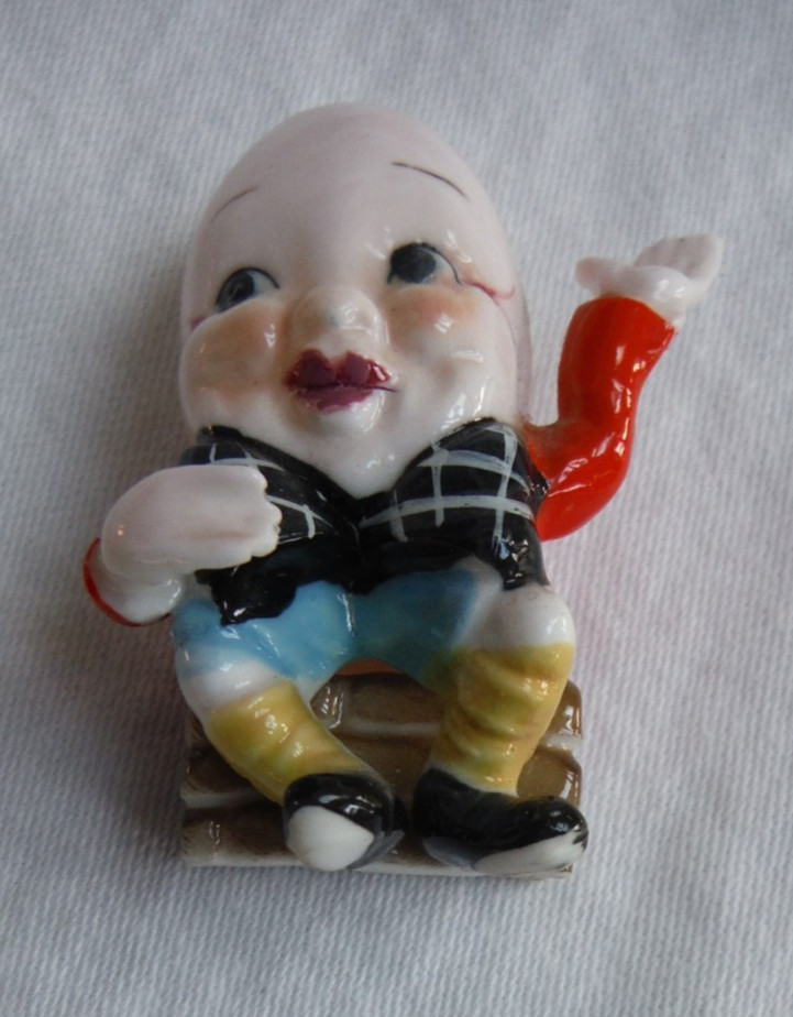 Vintage Humpty Dumpty Bone China Hand-Painted Figurine By Bridge Japan, 2″ – EUC