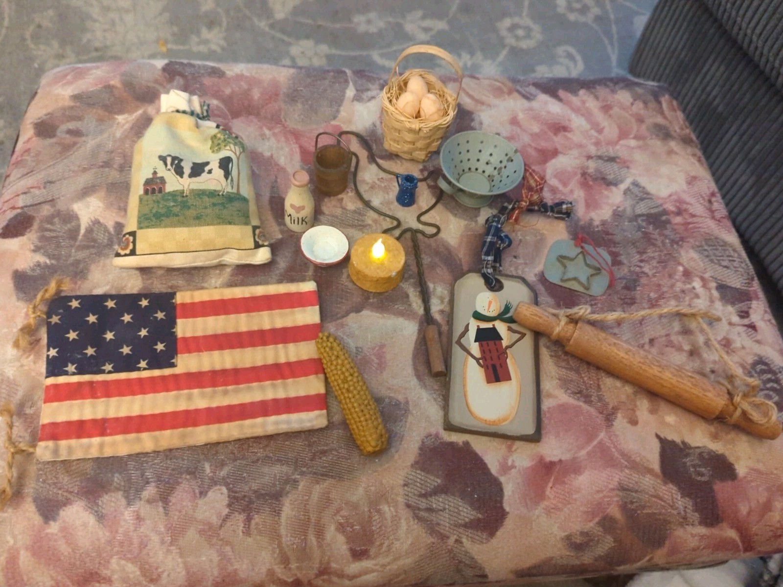 Lot of Vintage Miniature Wall Decor / Metal Figurines – Nautical & Rustic Theme
