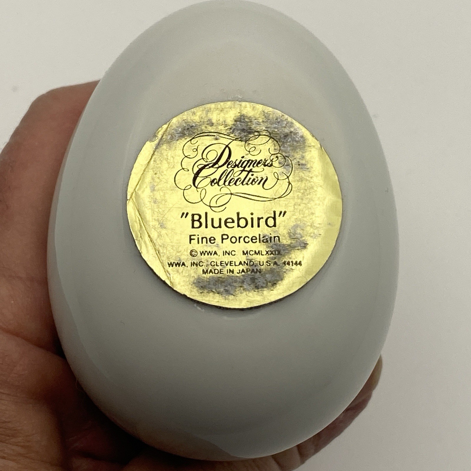 Vintage 1979 Designers Collection Fine Porcelain BLUEBIRD Egg Made in Japan Bird