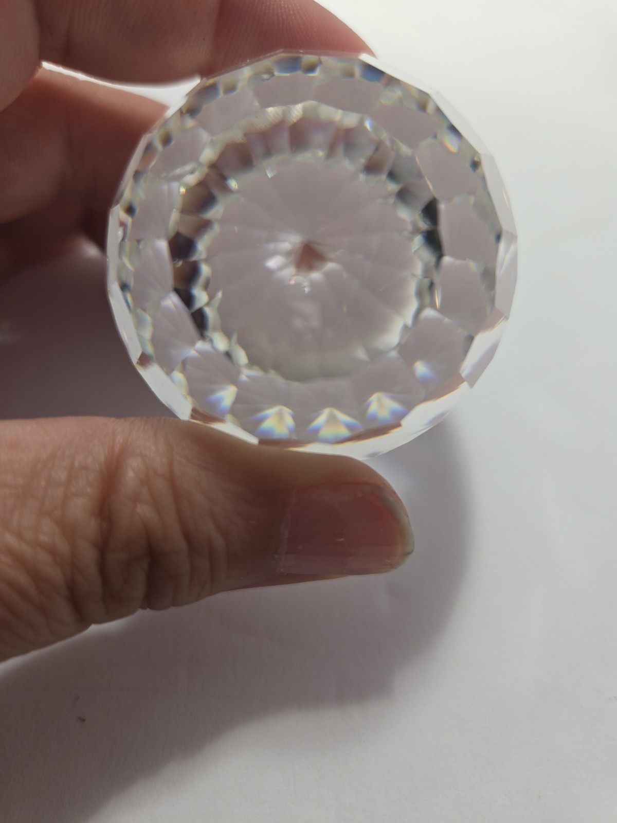 SWAROVSKI large Crystal Faceted 2.5″ EGG paperweight Easter beautiful vintage