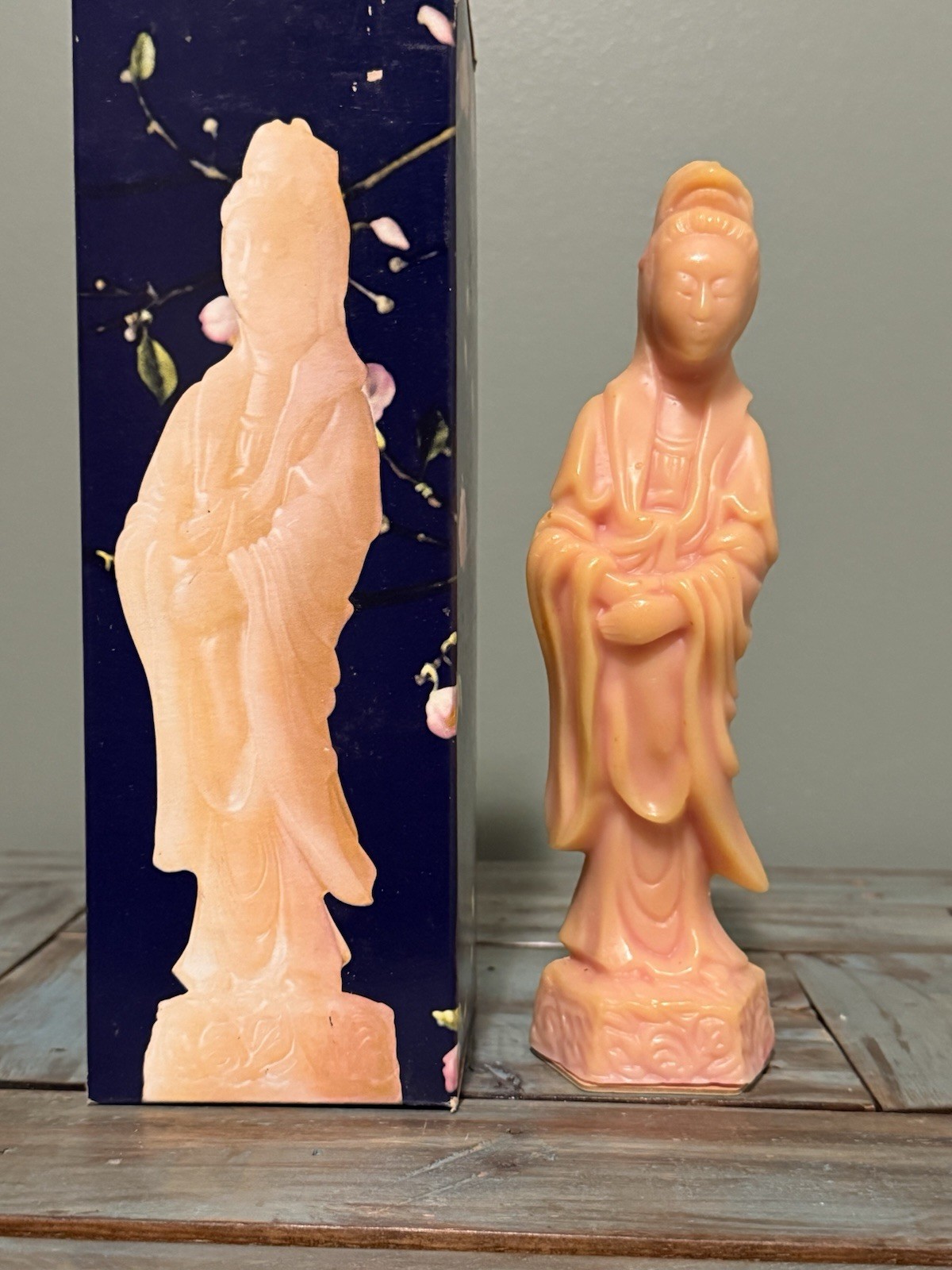 AVON – ORIENTAL FIGURINE DECORATIVE POMANDER – ROSE COLORED – Brand New
