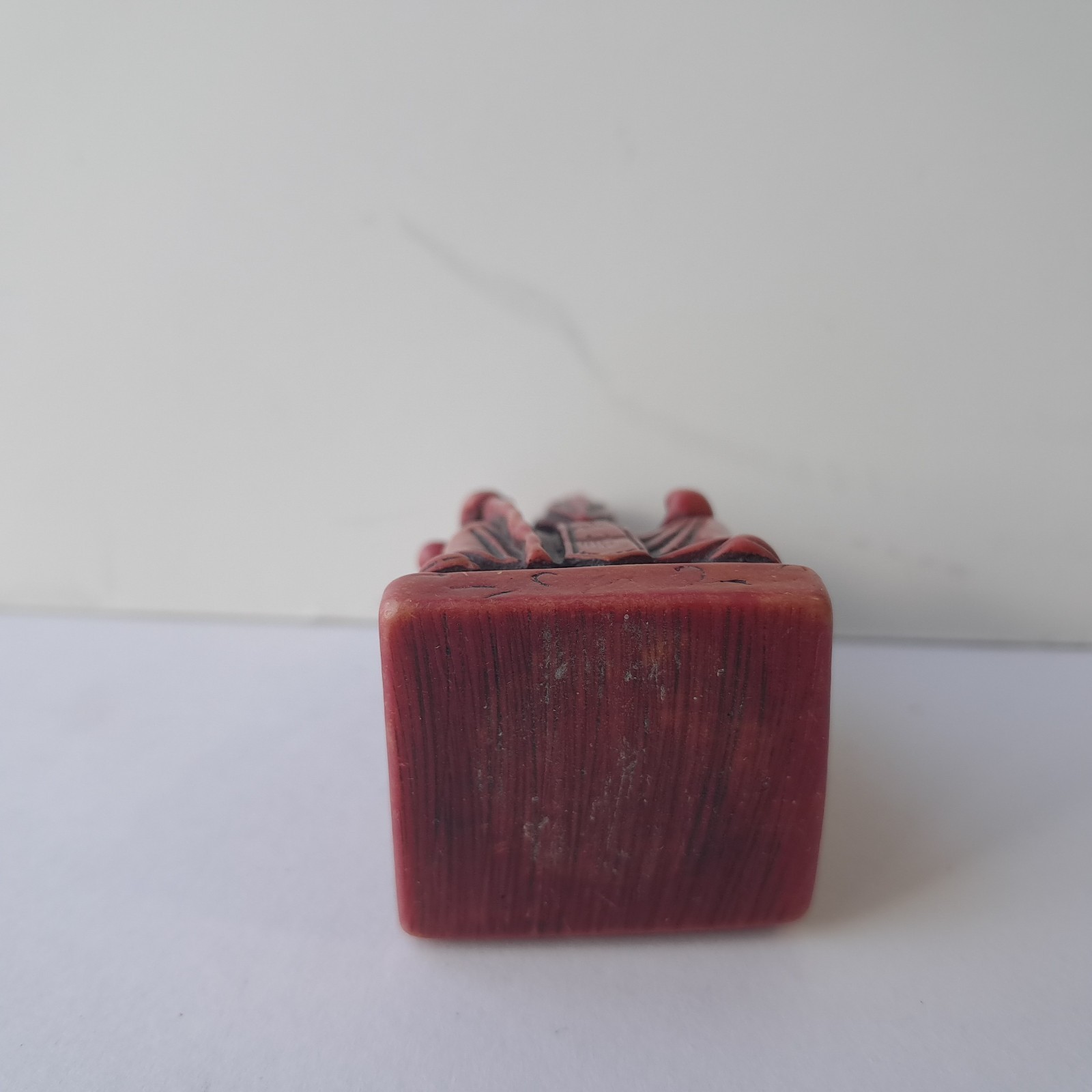 2.5″ Red Resin Old Sage Wise Man Statuette Figurine