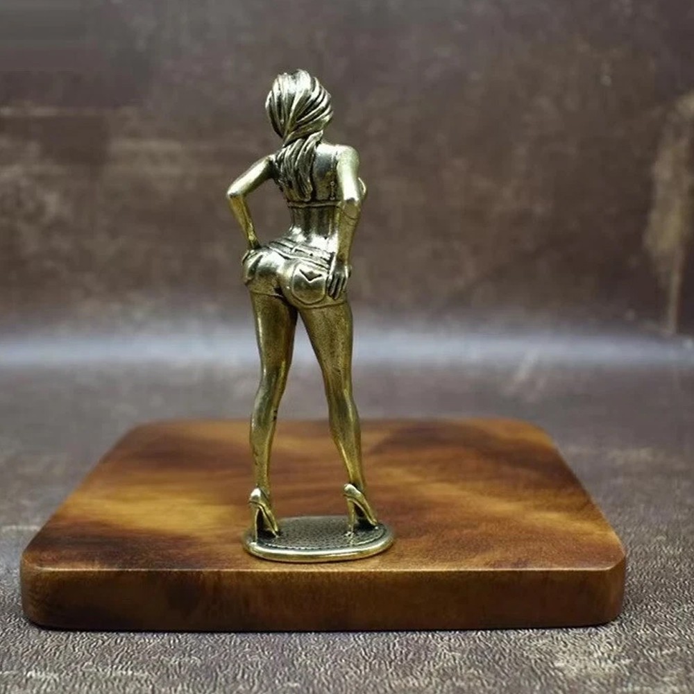 Solid Brass Female Figure Ornament Fashion Model Sculpture Desktop Copper Craft