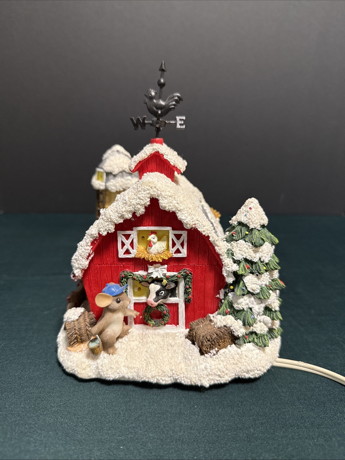 Charming Tails The Merry Little Dairy DEAN GRIFF Christmas Red Barn Farm Decor