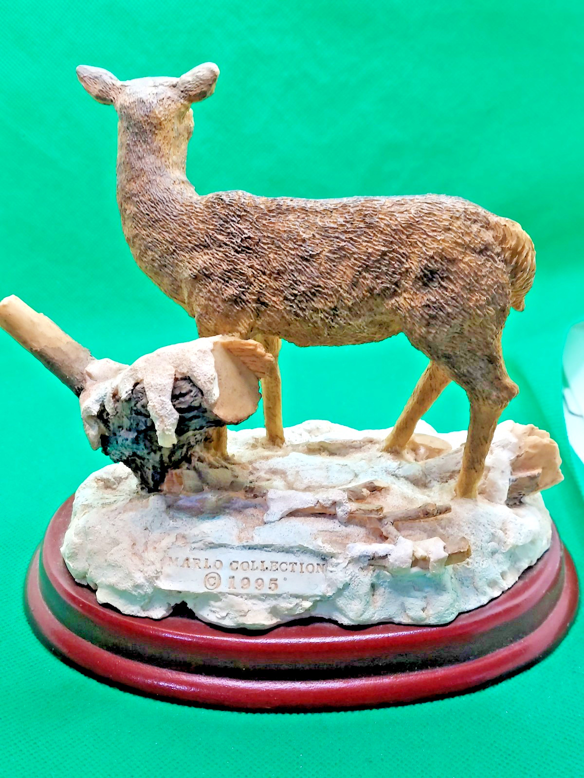 Marlo collection 1995 white tailed deer firgurine