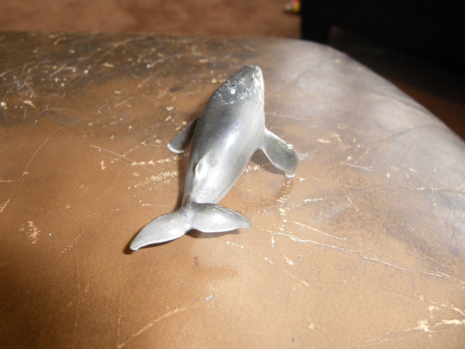 Vintage Hagen Renaker Ceramic Miniature Figurine Humpback Whale Nose Up
