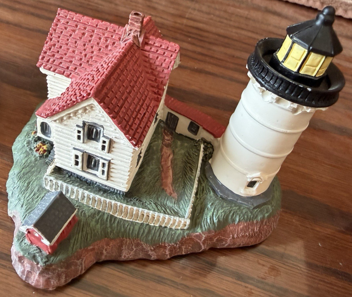2 Lighthouses Spoontiques Cape Neddick ME Nubble Limited Edition & Unknown MINT!