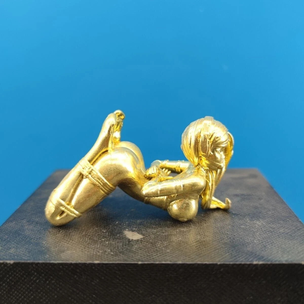Golden Brass Anime Sexy Beauty Girl Body Model Statue Men Gift Table Ornament