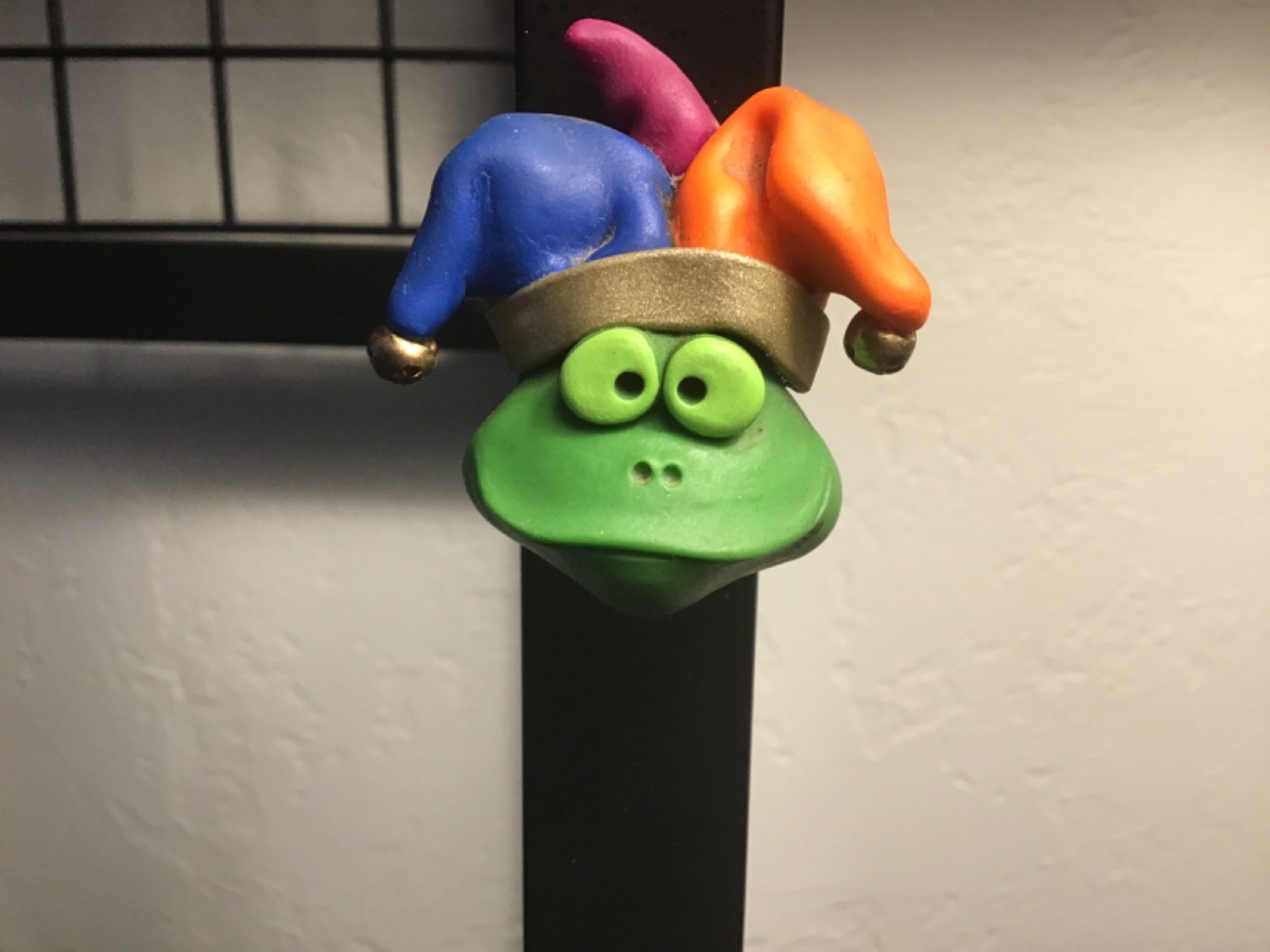 Clay Critters Frog Green Jester Magnet Fridge Green Orange Blue Red Yellowstone