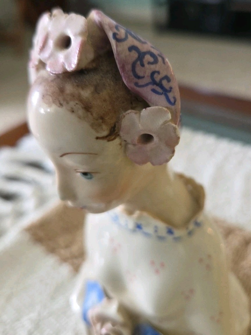 Vintage Cordey 5010 Victorian Woman Bust Porcelain Figurine 6.5″ Flowers 1940’s