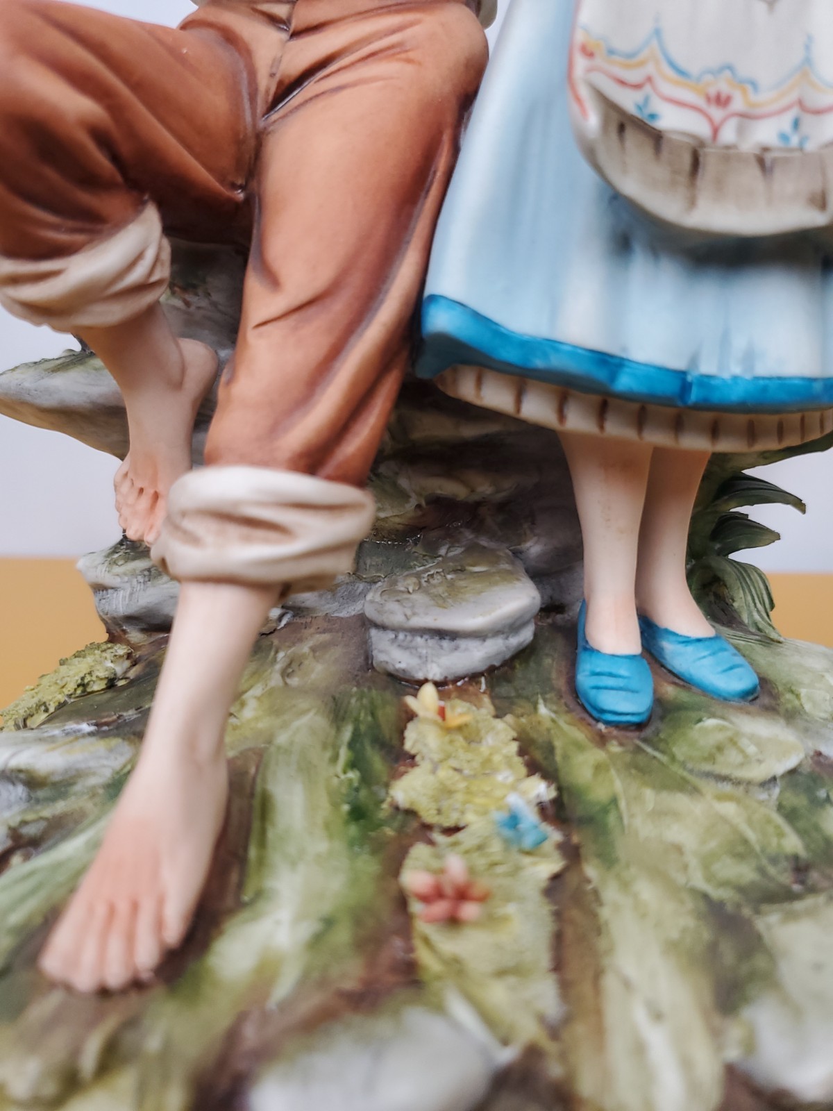 Capodimonte Italy 169 Mariani “N” Porcelian Boy & Girl Flowers