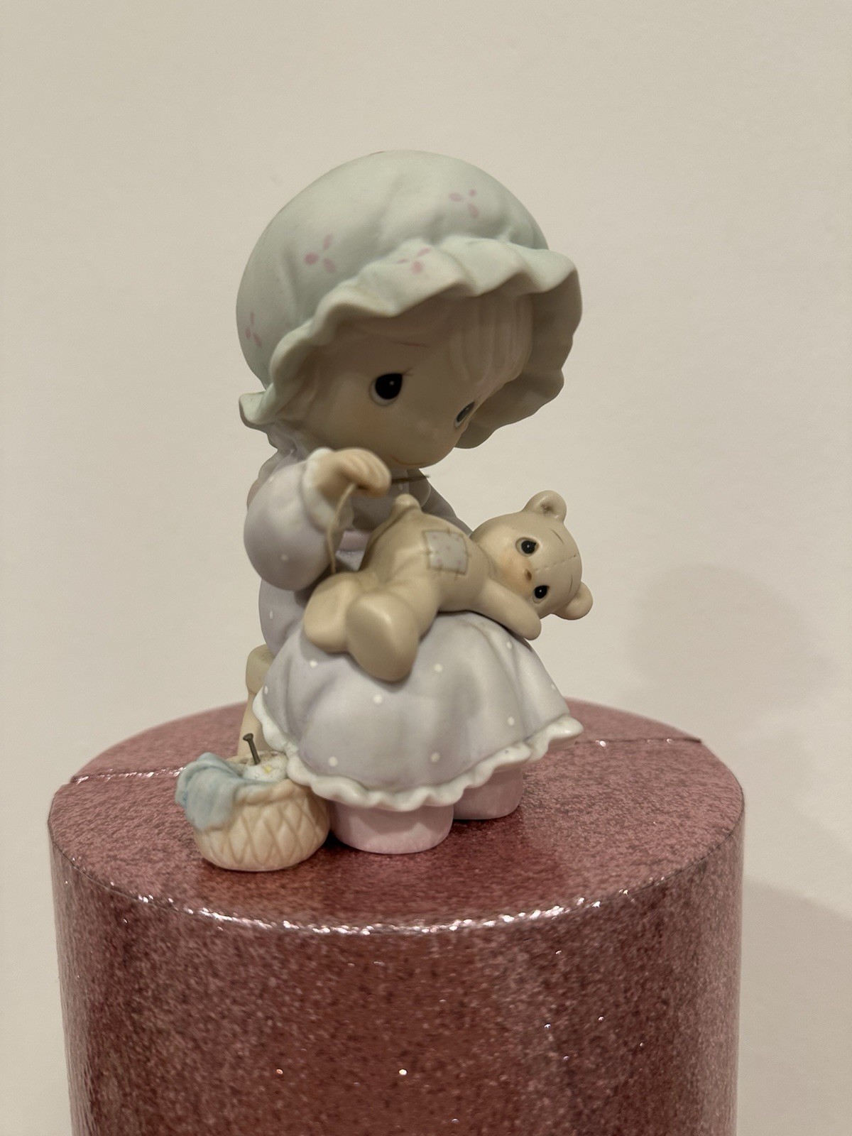 Precious Moments “you Are a Blessing to Me” 1990 Members Only Figurine PM902
