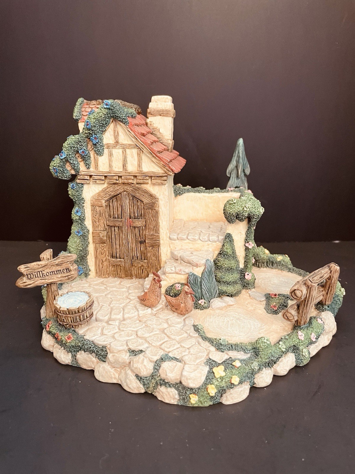 Goebel Hummel Display Hummelscape Home Sweet Home 934-D 1995