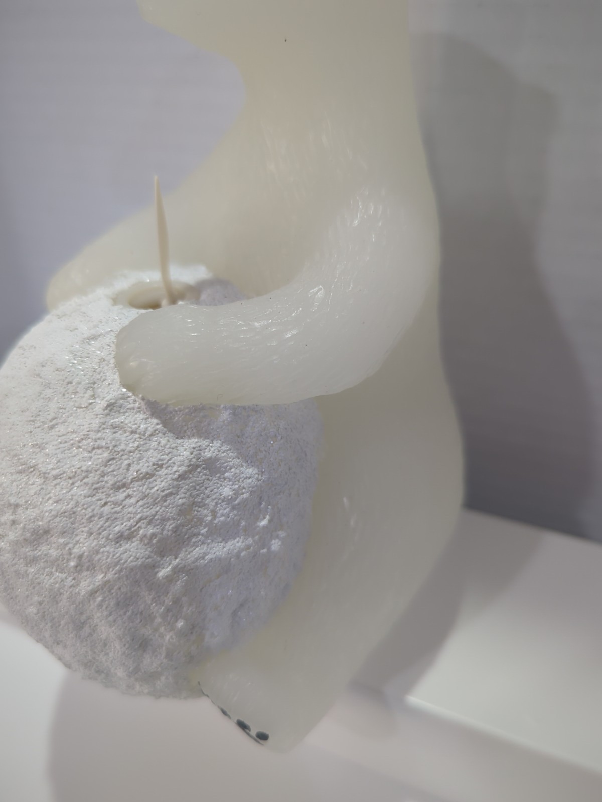 Martha Stewart Flameless Sitting Polar Bear Figural Timer Mode Fake Candle Look