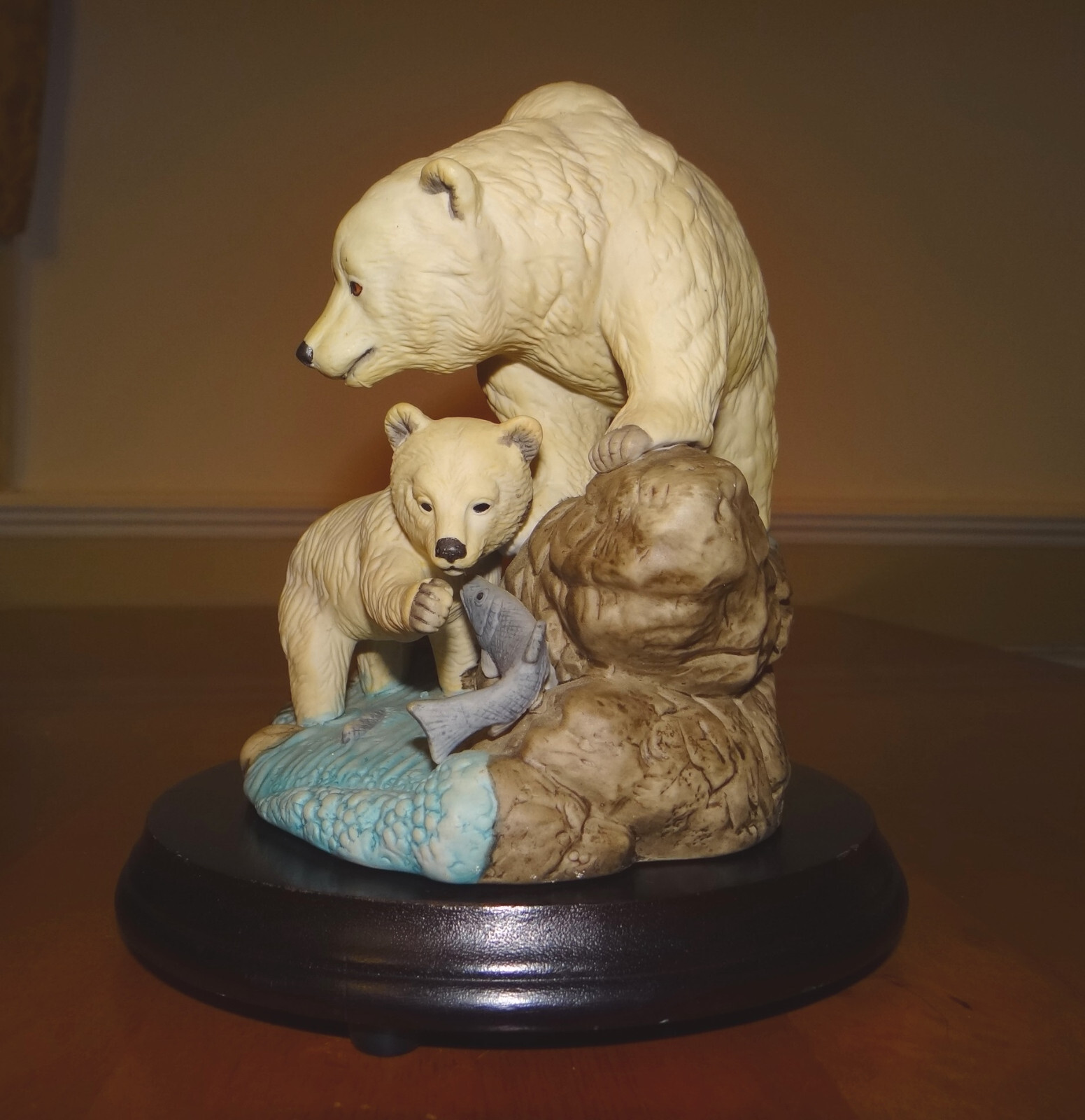 Vintage ARNART Polar Bear with Cub, Signed J. Byron by ROYAL CROWN – Beautiful