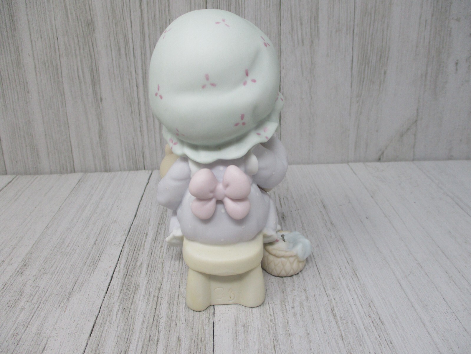 Precious Moments Figurine PM-902 You are a Blessing to me from 1990 Collector’s