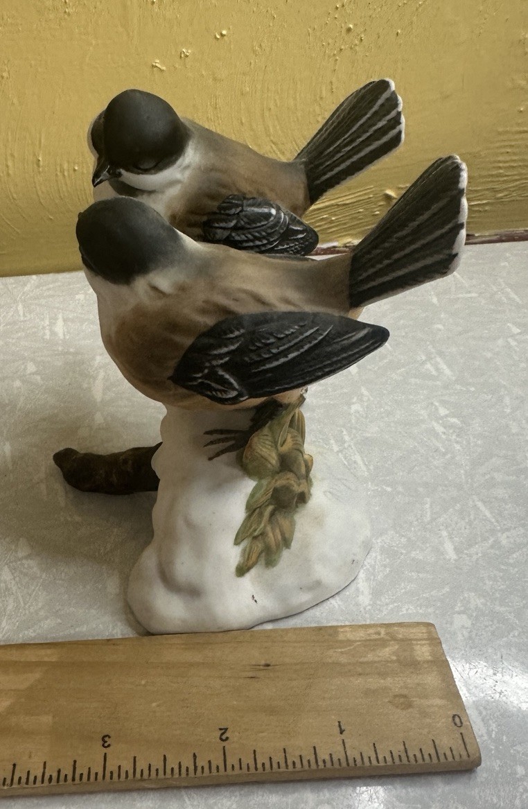 HOMCO 1991 Masterpiece Porcelain “Chickadees” Figurine-Birds on Snowy Branch