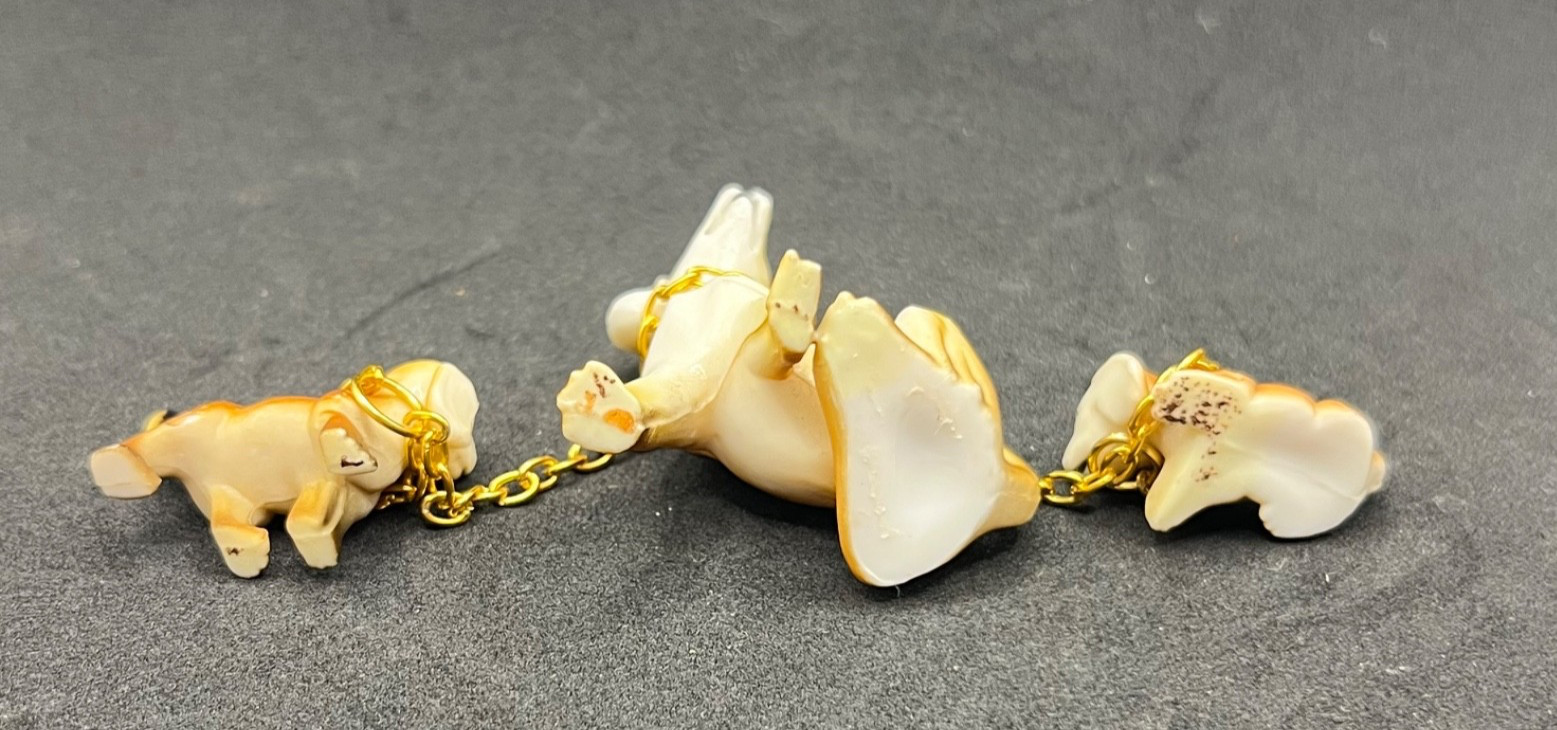 Vintage Plastic Celluloid Beagle Hound Dog Mother 2 Puppies Chain Leash Japan HK