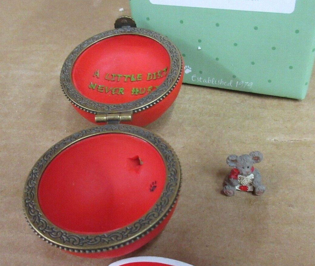 Boyds Bears Resin CHERRY’S TOMATO W/BIG BOY MCNIBBLE 4040519 Treasure Box