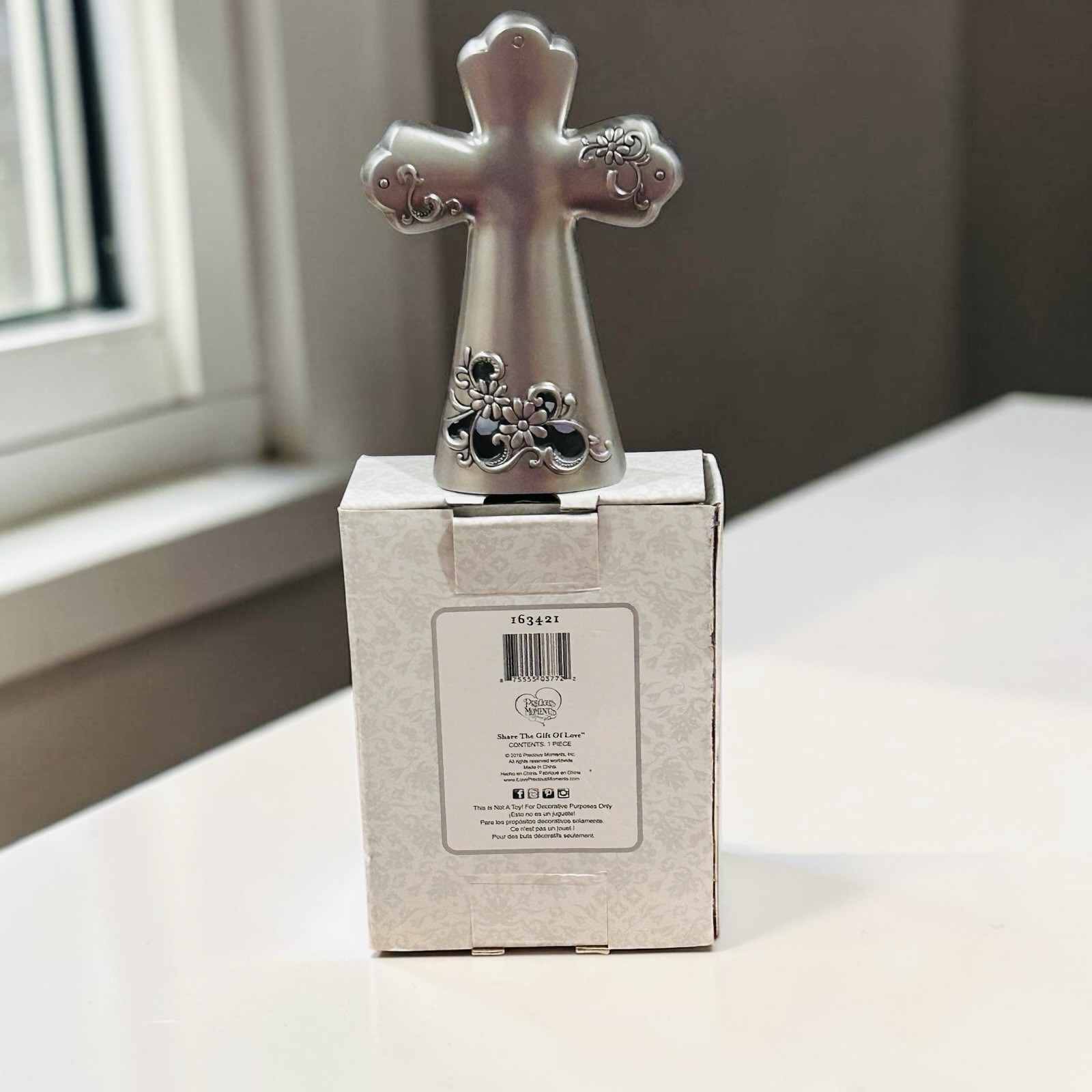 Precious Moments Mini Tabletop Cross Love #163421 Do All Things With Love NIB