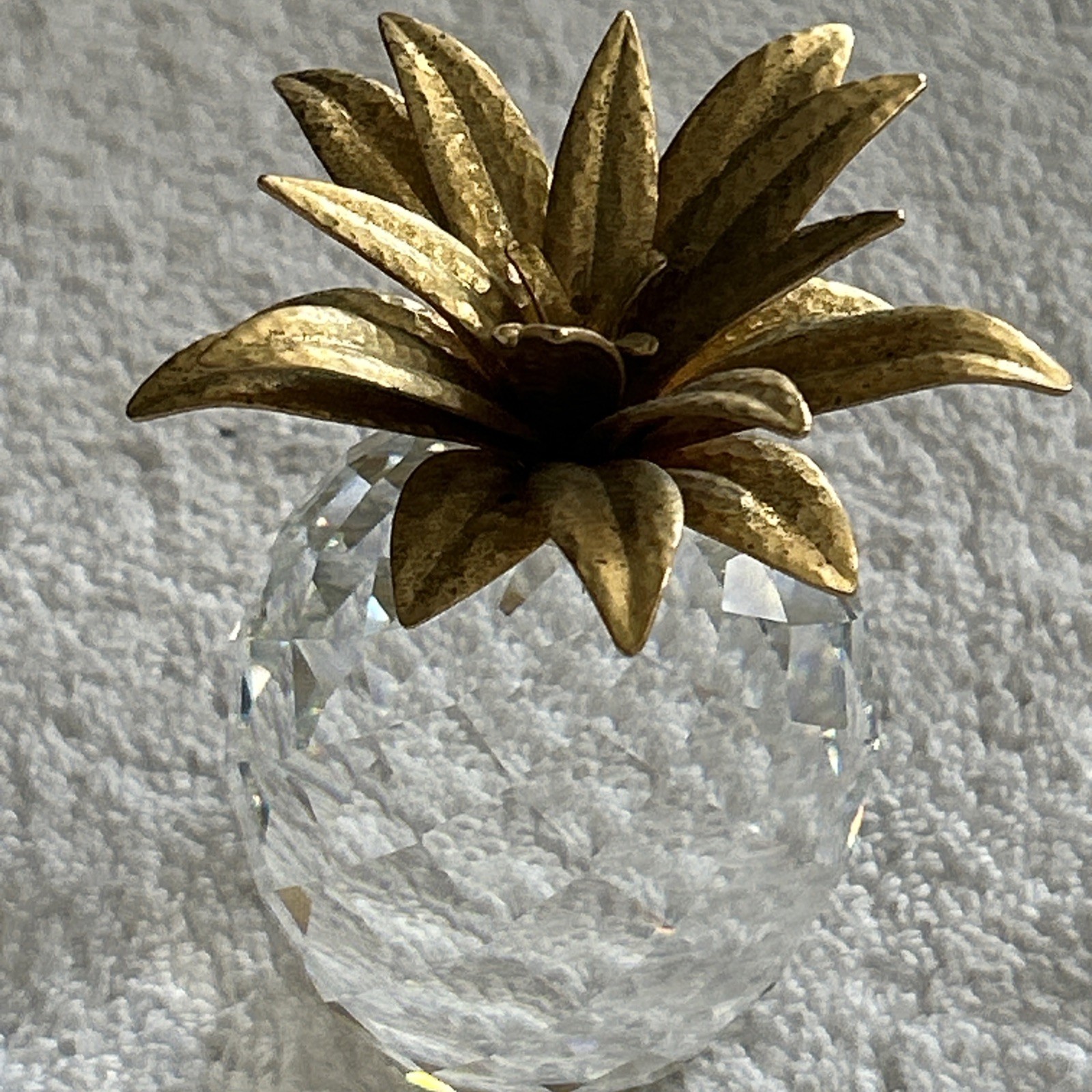 Swarovski Crystal Sparkling Fruit Pineapple Gold Hammered Leaves, Stand 4.2″