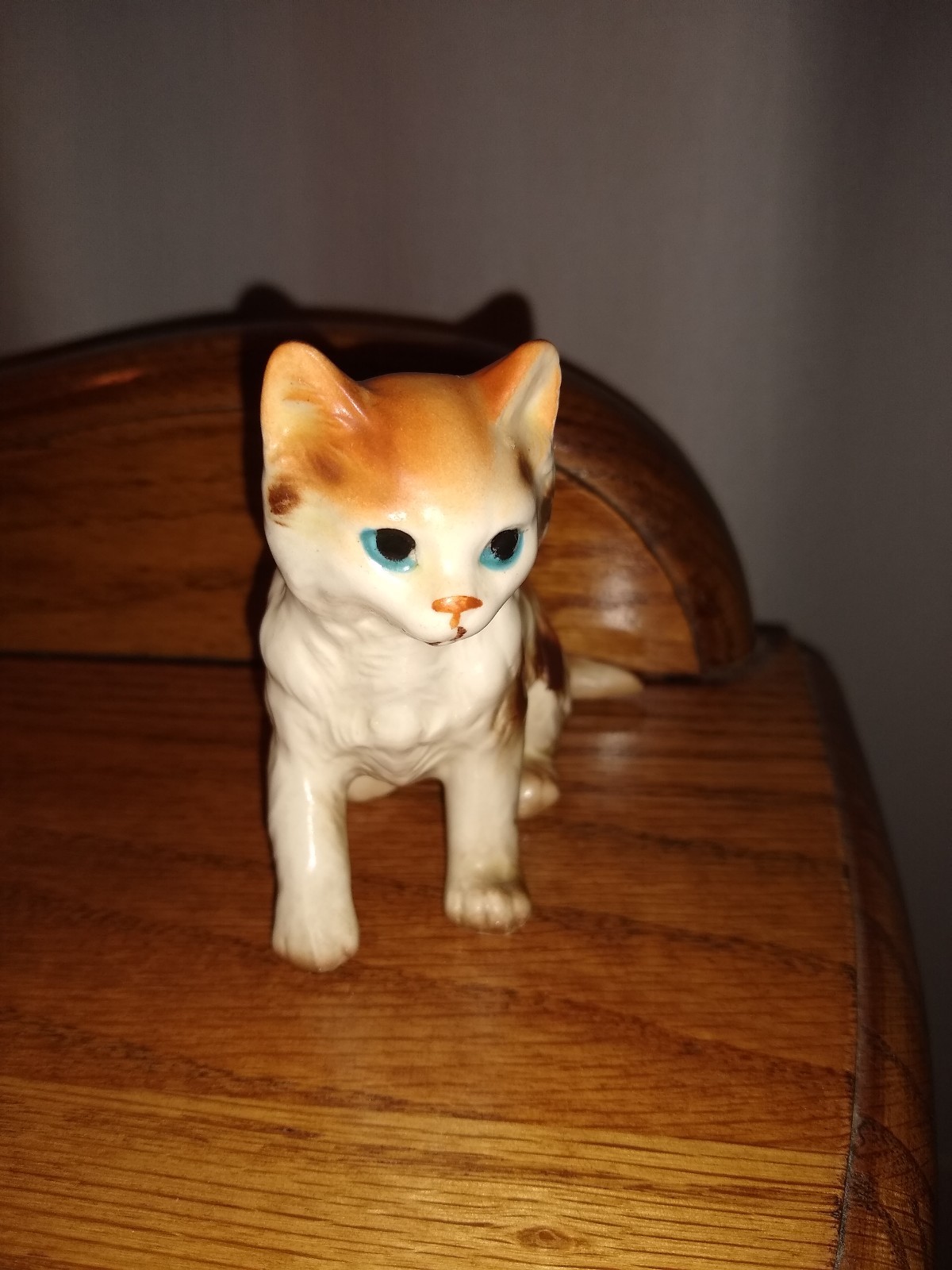 Napcoware Brown Orange and White Calico Cat Kitten Figurine # 6550