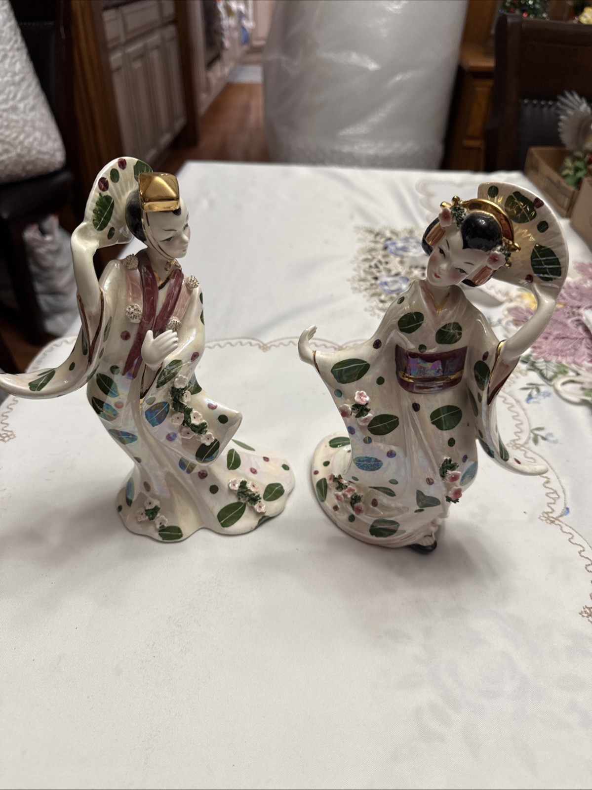 Vintage 1956 Signed Geo Z. Lefton Pair of Porcelain Asian Fan Dancers 9″
