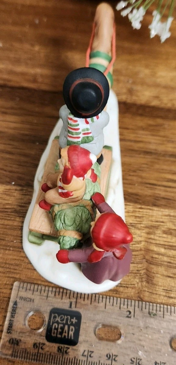 Vintage LEFTON Christmas Village Figure Accessory Horse Drawn Sled EUC