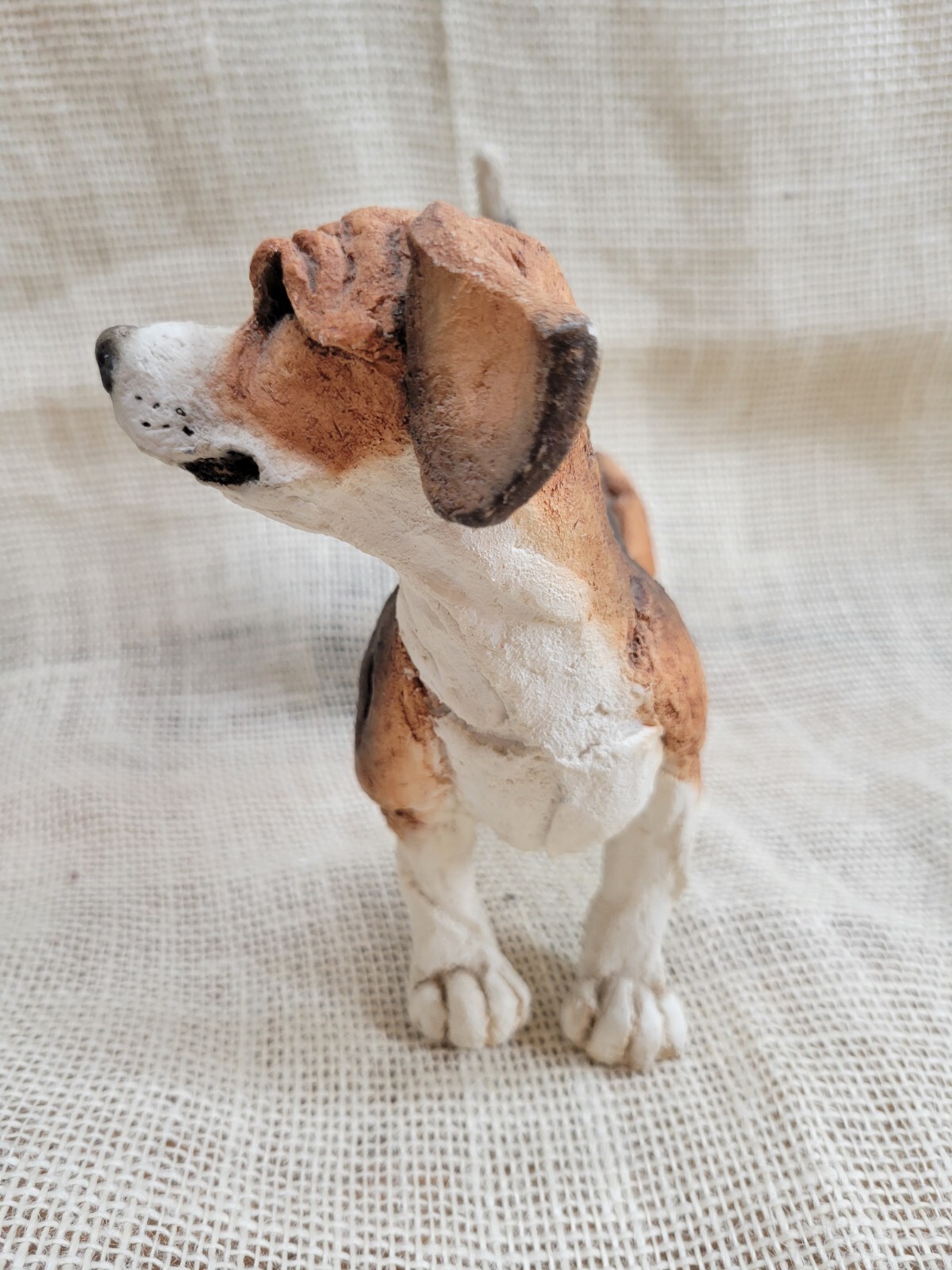A Breed Apart #70001 Beagle Resin 2001 Country Artists Dog Statue