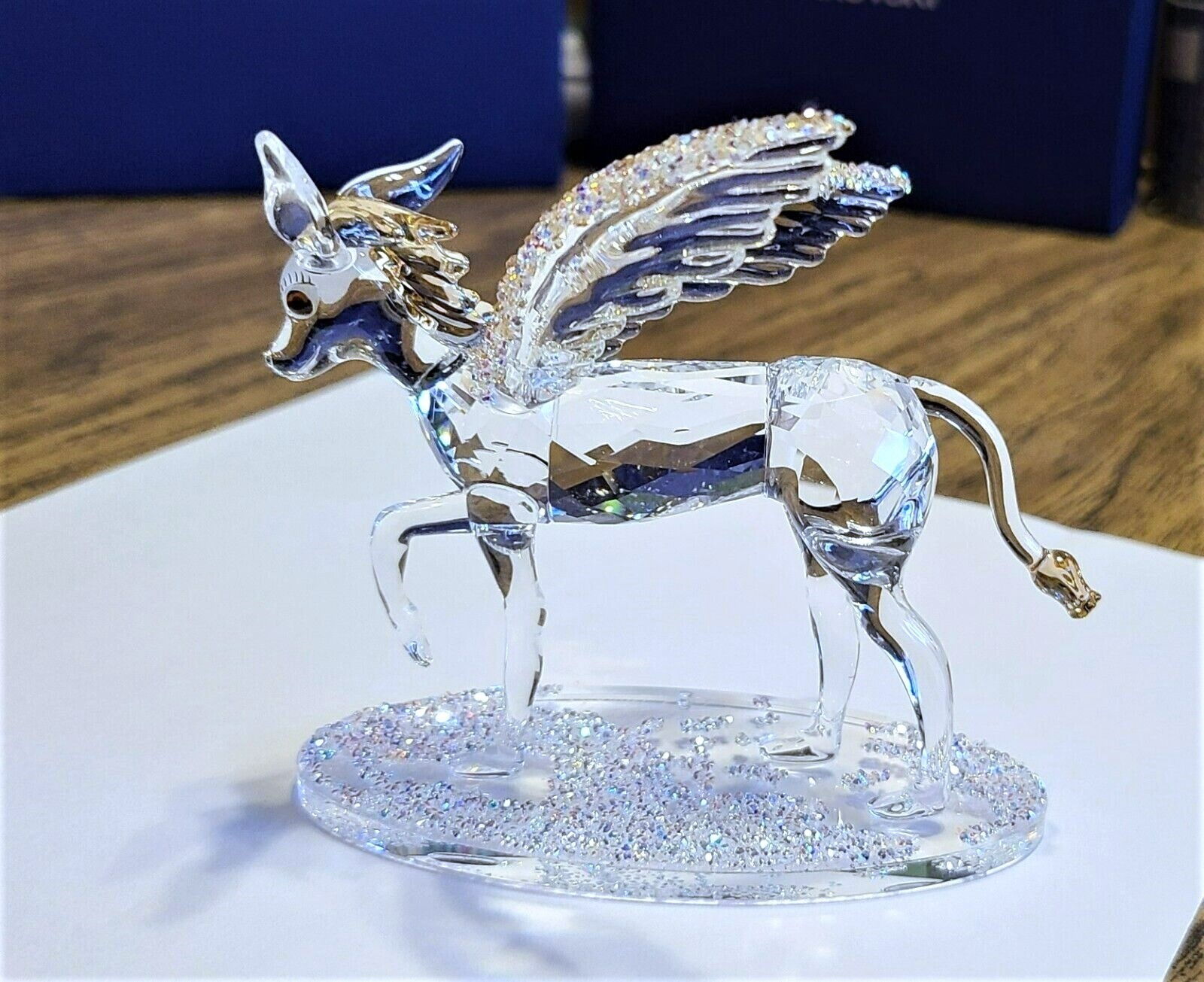 🪽 Swarovski Crystal *SIGNED* 2019 Winter Sparkle Mythical Grazelle Figurine NIB