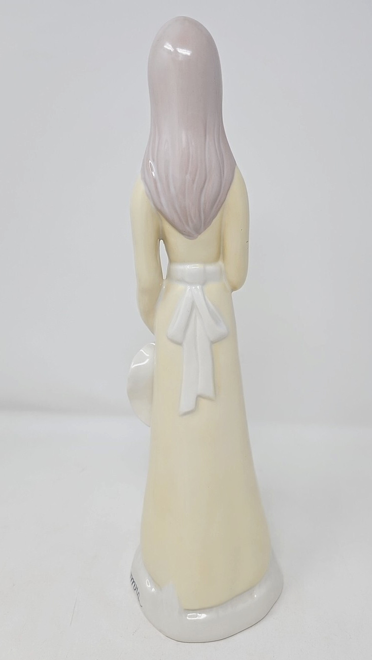 Vintage Porcelain Figurine Of Young Girl 13 Inches 1982 Signed Tomra